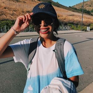 Meet your Posher, Joyce